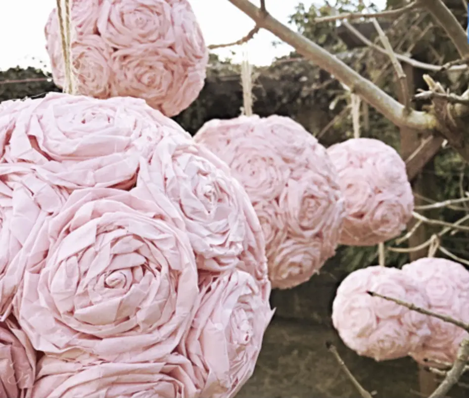 blush flower decorations